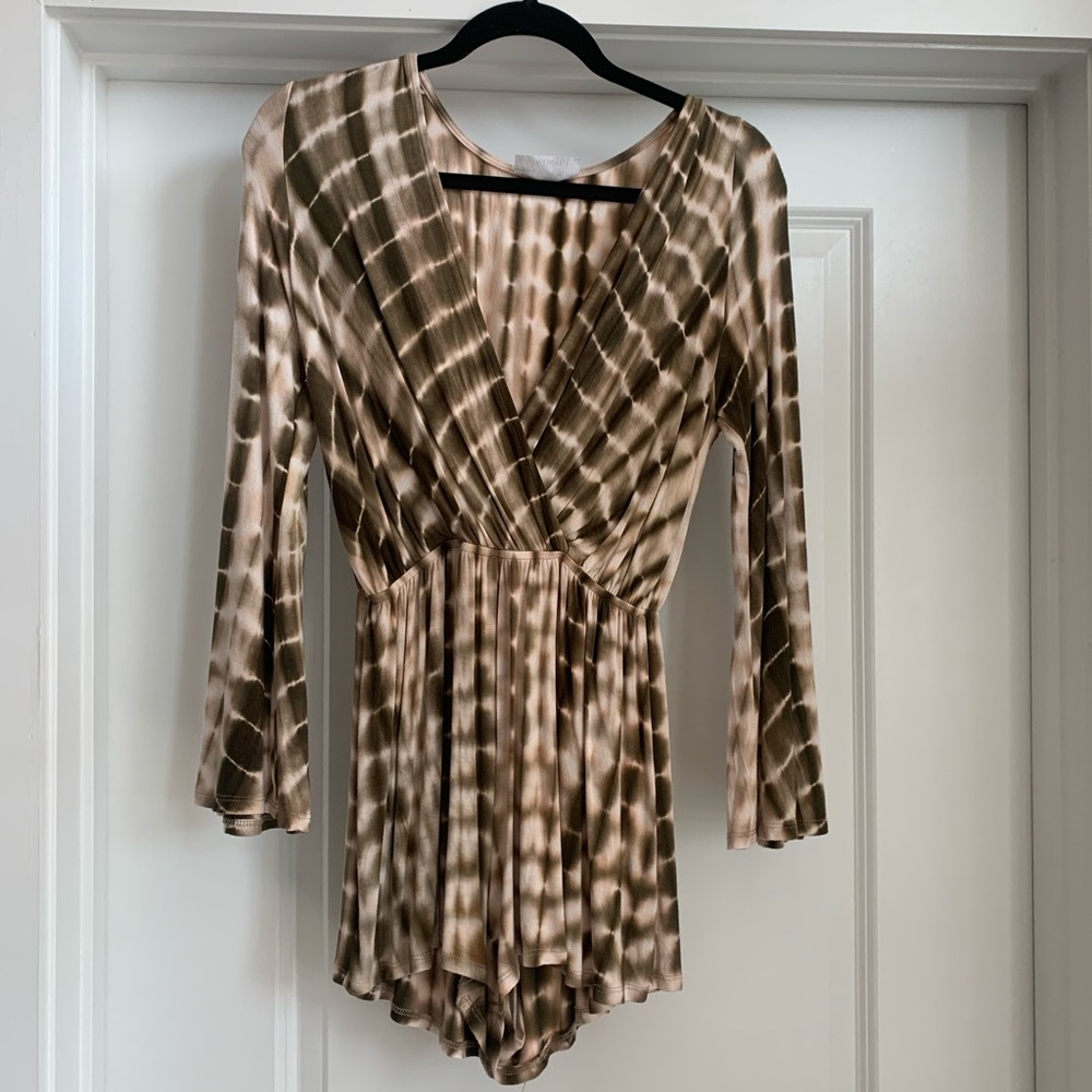 Aubrey 3+1 Romper- Size Small